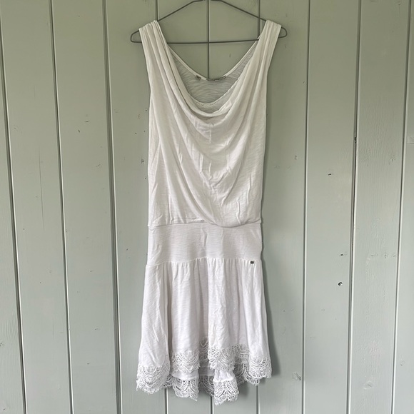 🔥5/$20🔥 Guess White Embroidered Flapper Style Cotton Dress Size Small - Picture 1 of 9